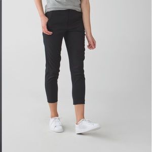 Lululemon &go city trek trouser